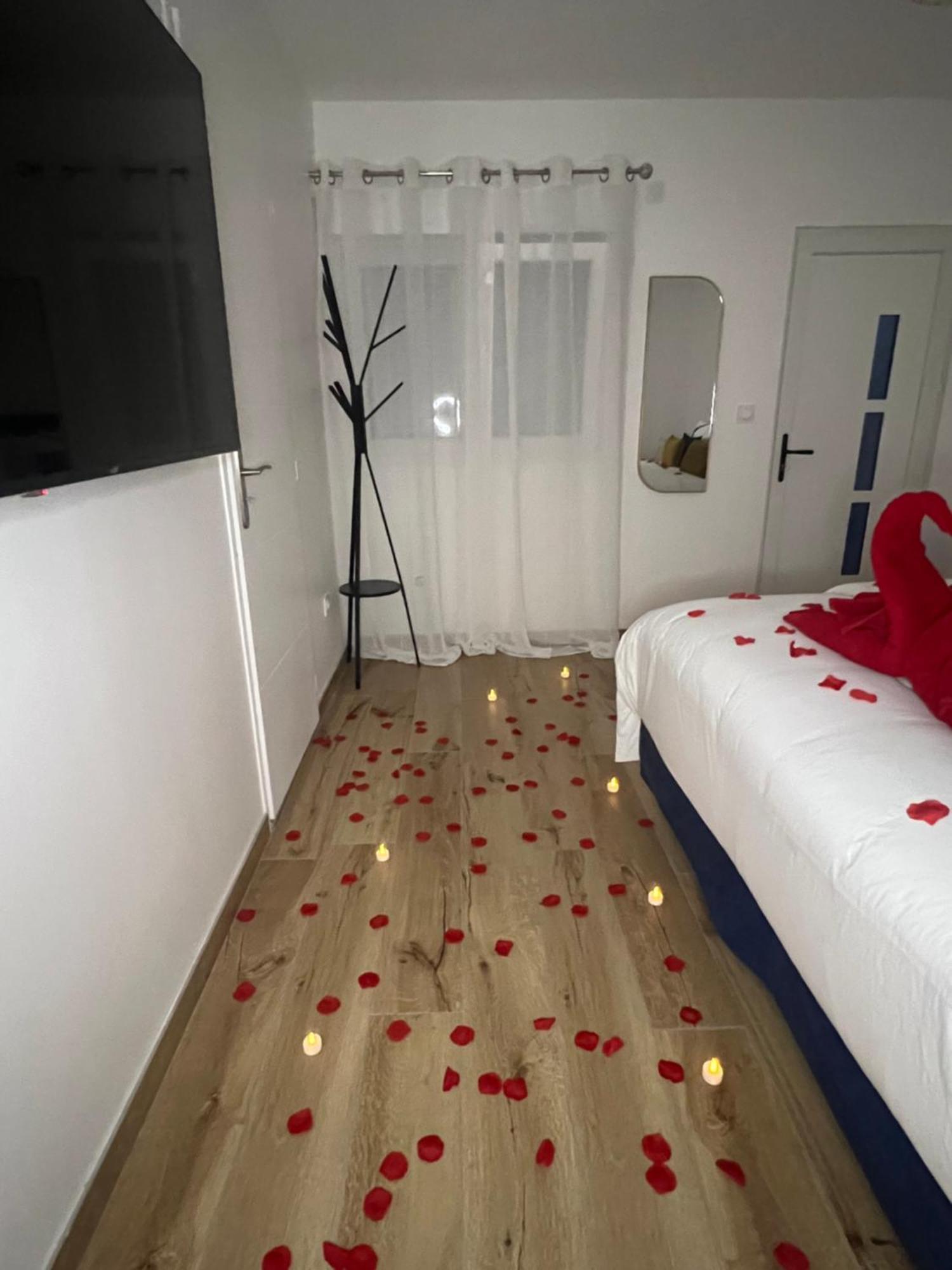 Evasion Spa 10 Saint-Lyé Esterno foto