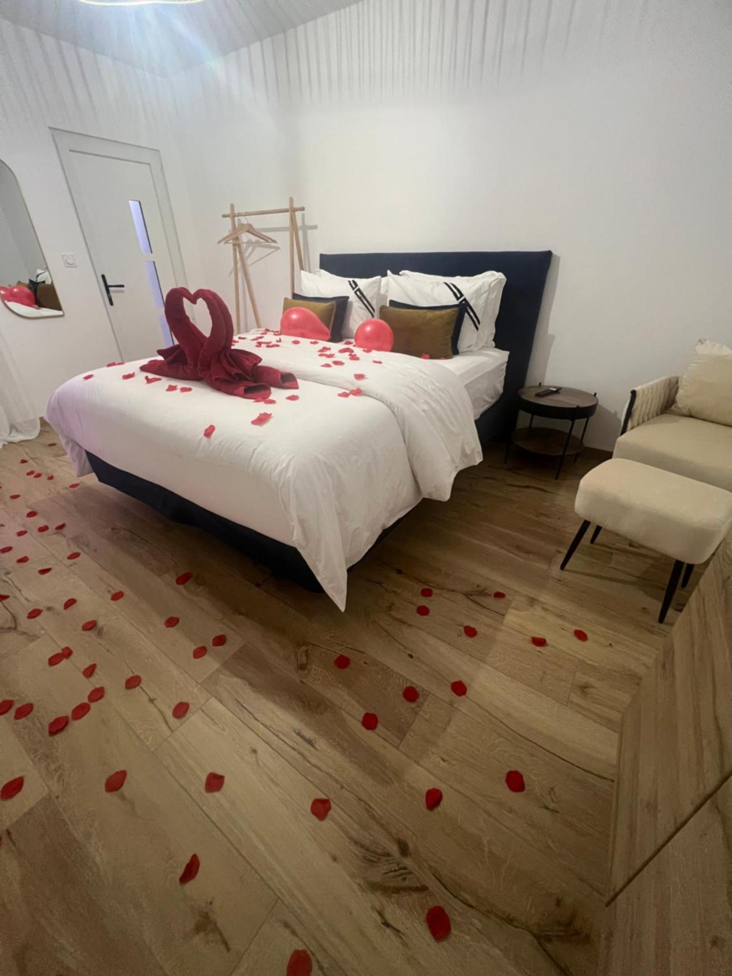 Evasion Spa 10 Saint-Lyé Esterno foto